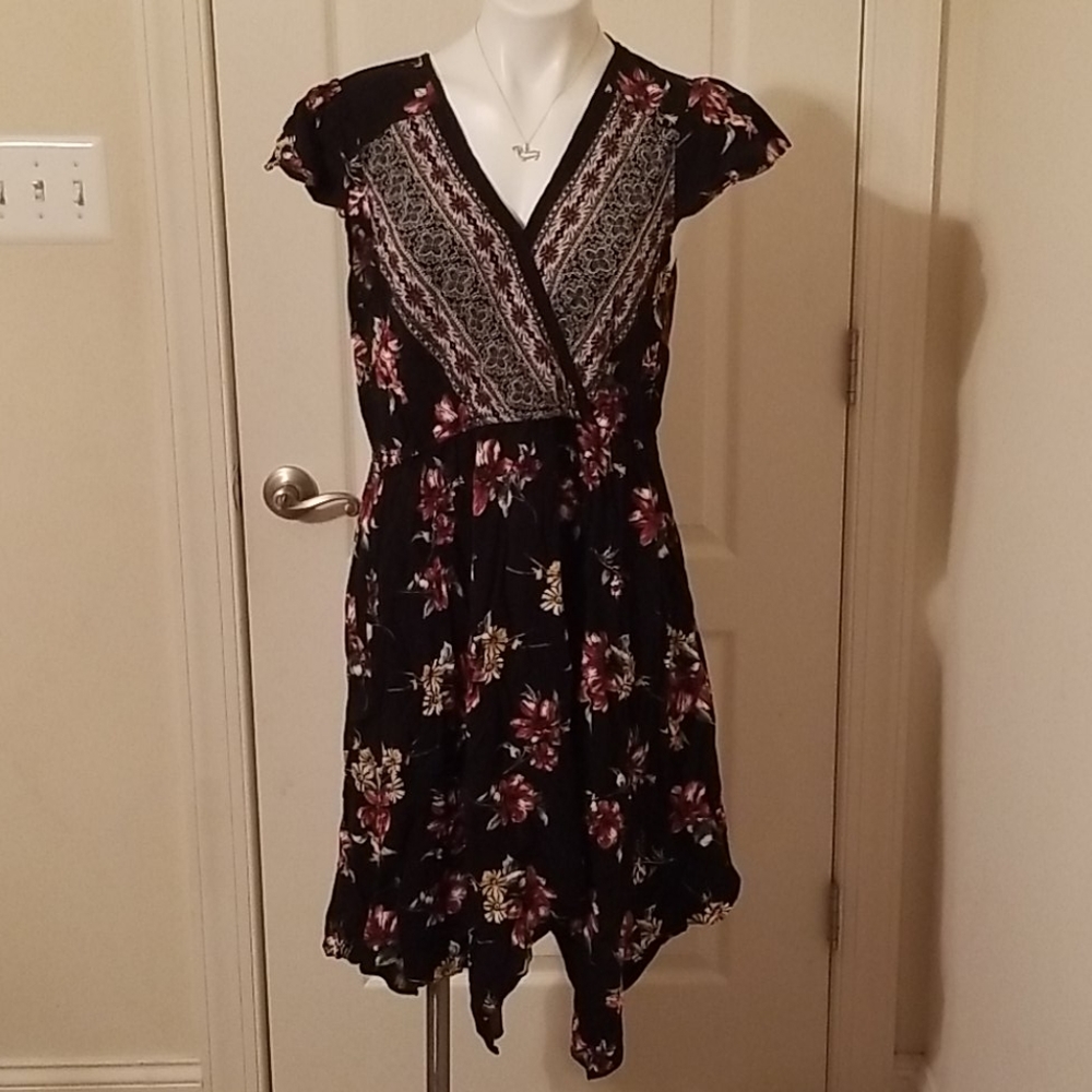 Black Floral Dress🖤💐